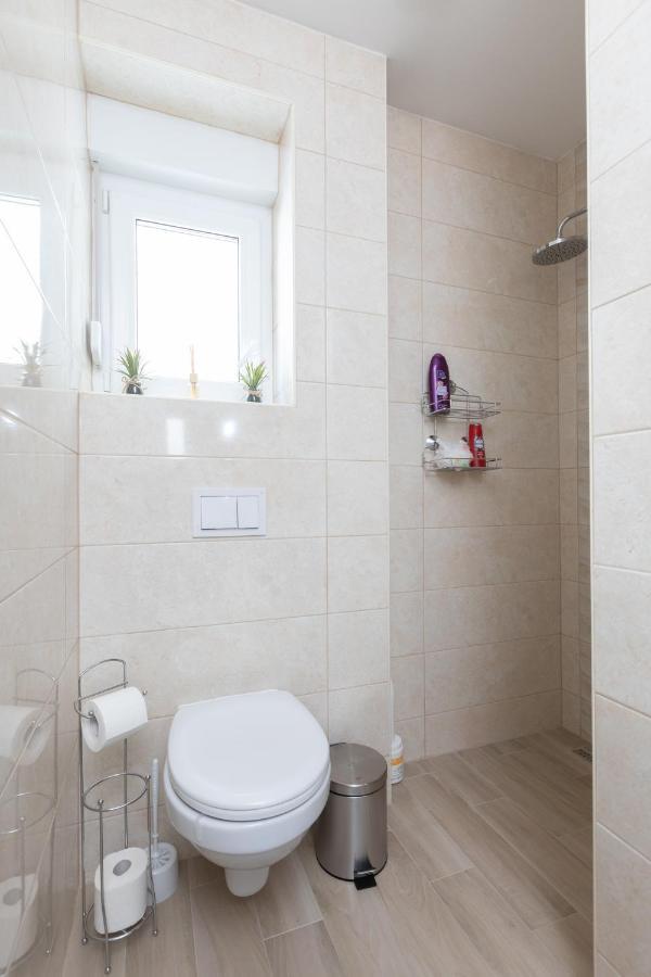 Apartment Oseka Makarska Eksteriør billede