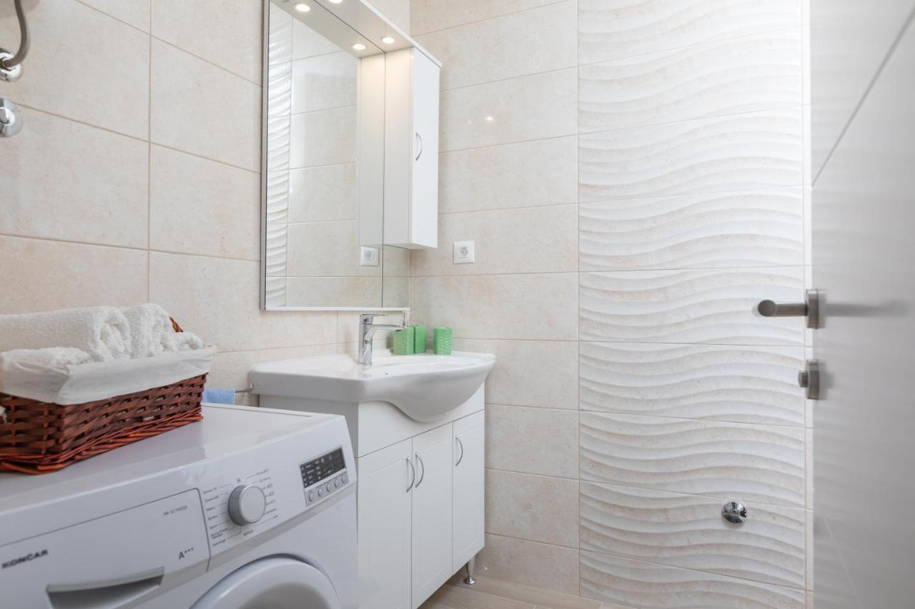 Apartment Oseka Makarska Eksteriør billede